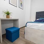 Modern 4-bedroom With Pool In ヴィラ