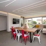 Modern 4-bedroom With Pool In *